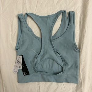 hollister/gilly hicks sports bra
